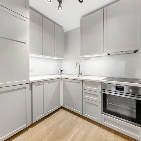 Cozy 55m2 Zverynas Retreat With