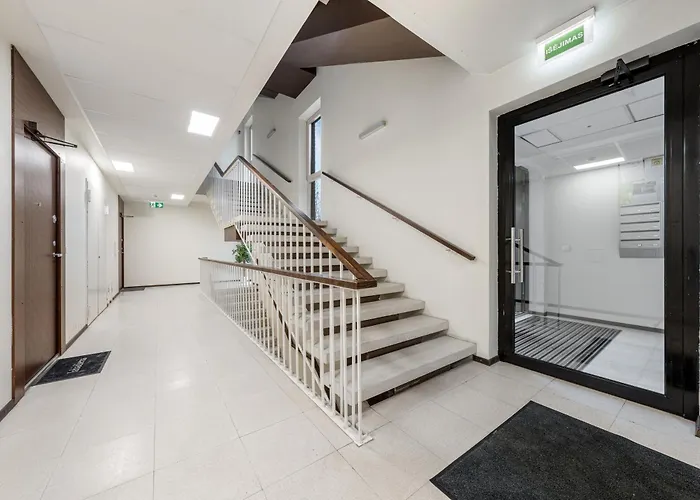 Cozy 55m2 Zverynas Retreat With *