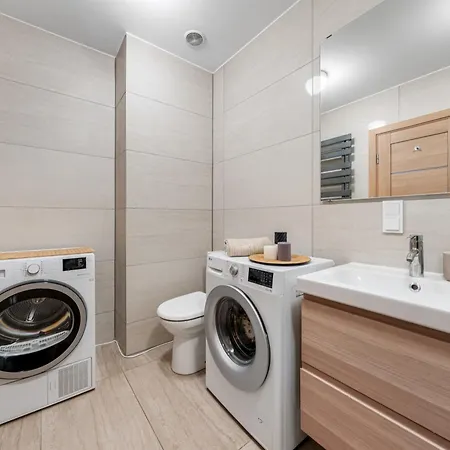 公寓 Cozy 55m2 Zverynas Retreat With 维尔纽斯