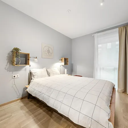 Cozy 55m2 Zverynas Retreat With 维尔纽斯